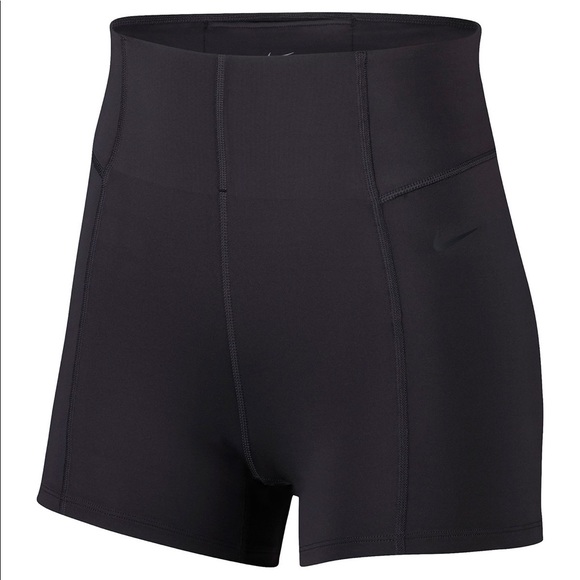 nike vinyasa dry shorts